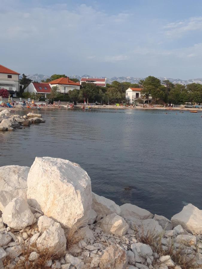 New Kosljun Apartment Short Walk To Beach Exterior foto